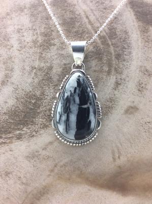 NATIVE YAZZIE online SILVER NECKLACE